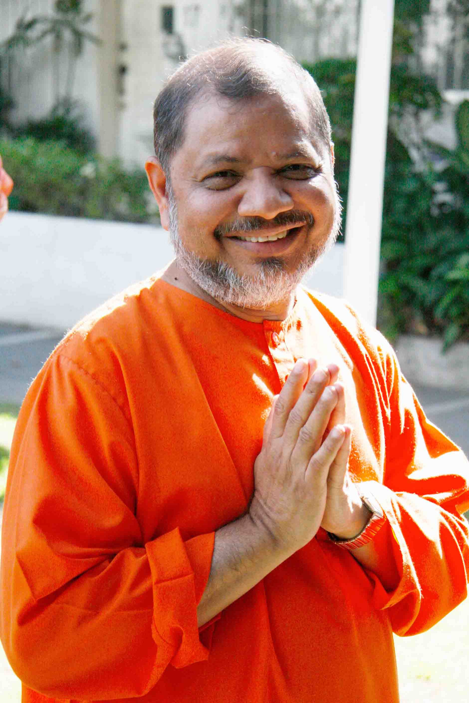Pujya Guruji Swami Tejomayananda
